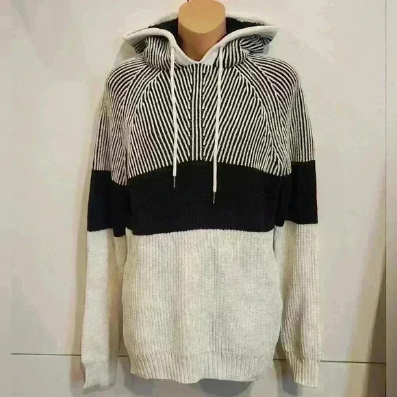 Xray Jeans Extra Fine Fiber Hoodie Sweater. Size Small. New With Tags $68 - Picture 1 of 8